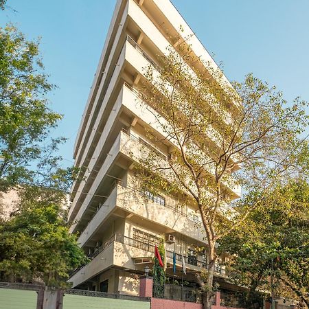 Arnna Hotel - Goregaon Мумбаи Экстерьер фото