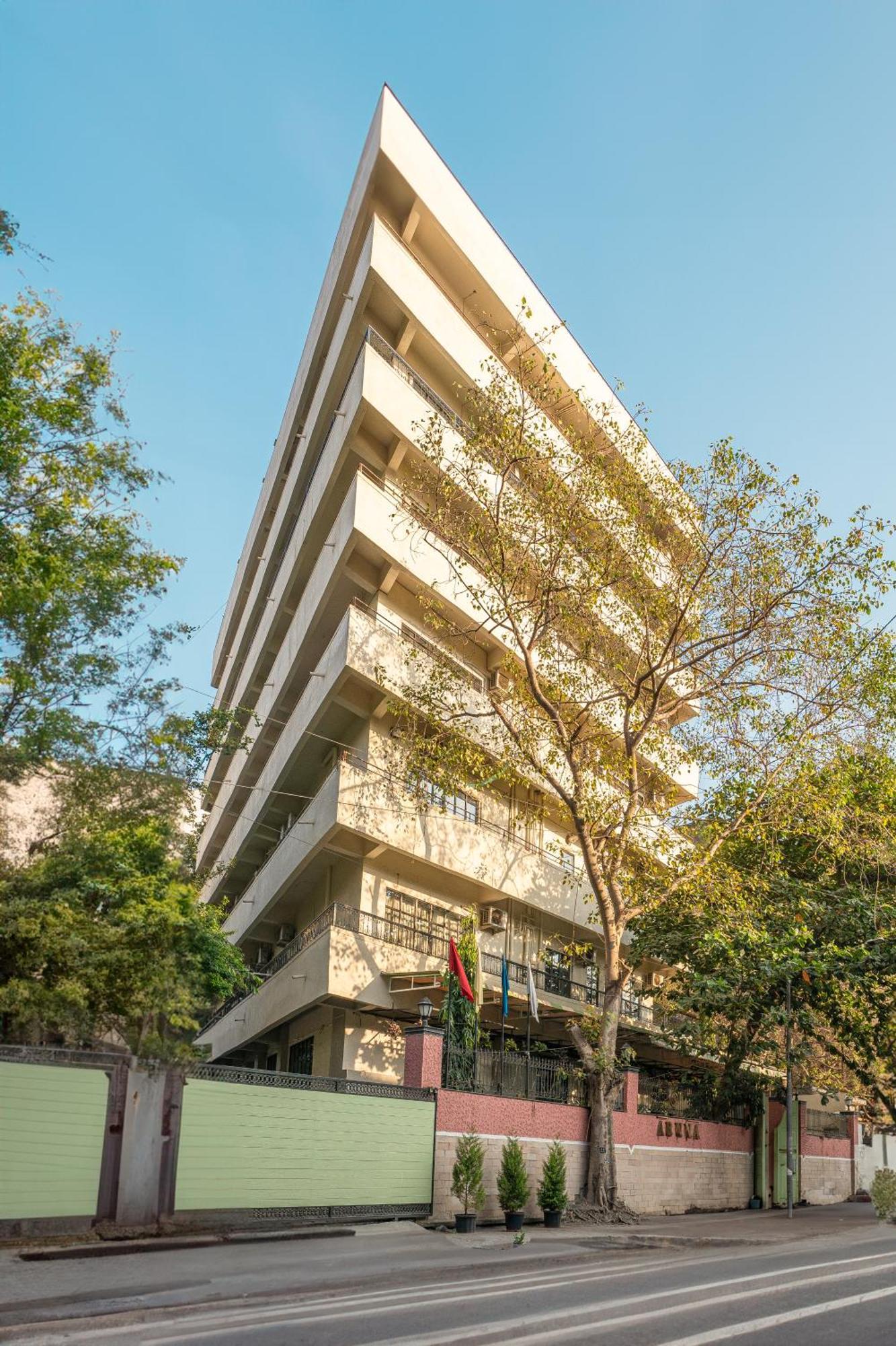Arnna Hotel - Goregaon Мумбаи Экстерьер фото